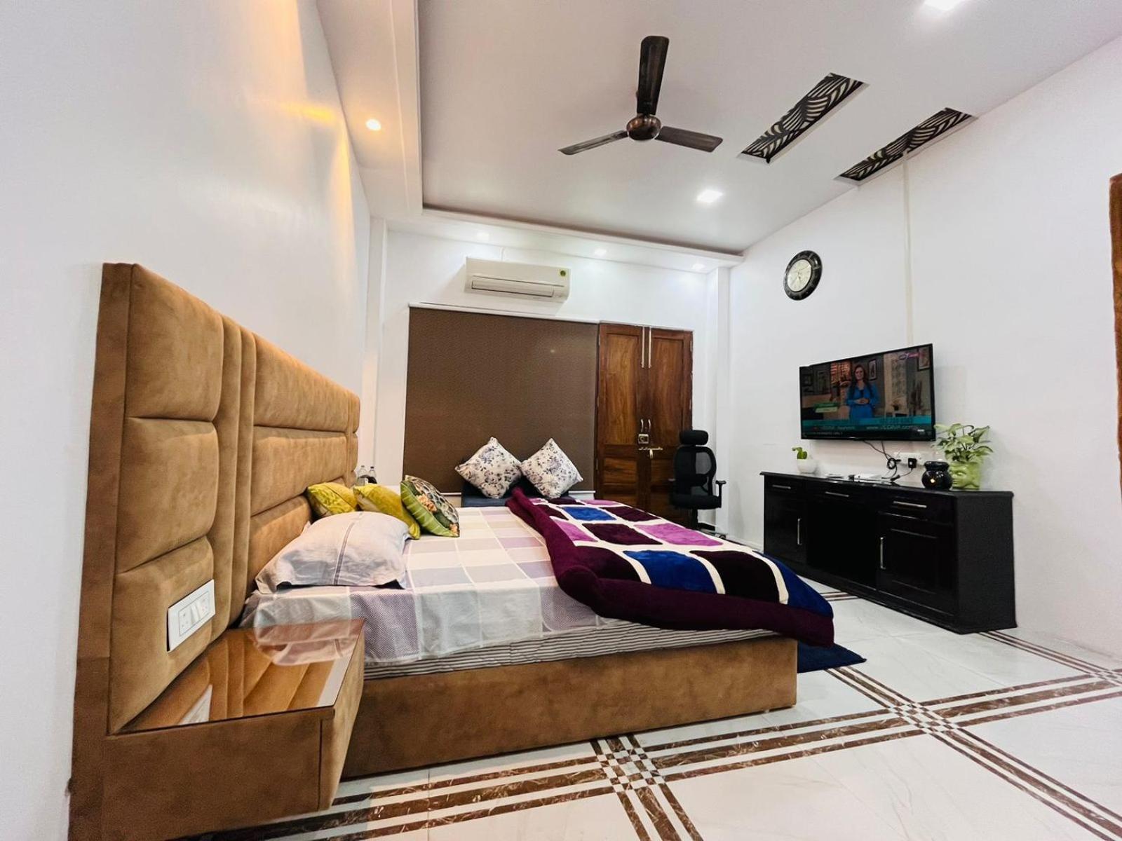 Shreshth Home Stay - Best Family Accommodation - 3Km From Har Ki Pauri, Haridwar, Uttarakhand Exterior foto